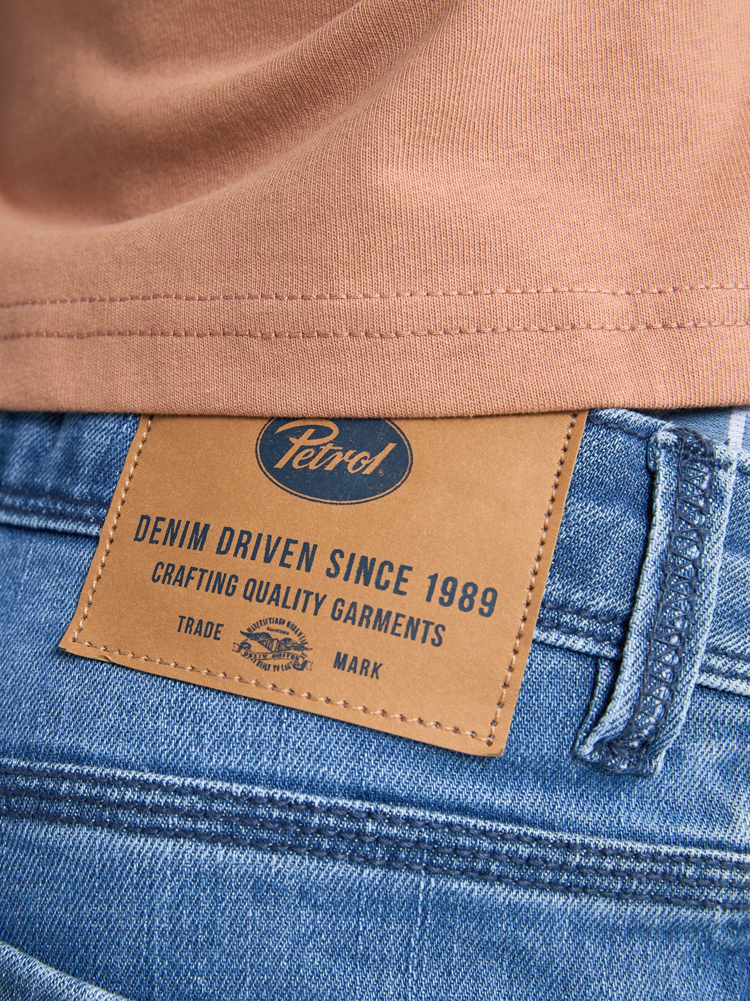 Medium vintage